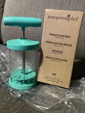 Pampered Chef Whip Cream Maker #1461 EUC